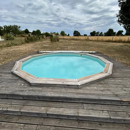 Le Hameau 1936 Des Milanais Cherveux